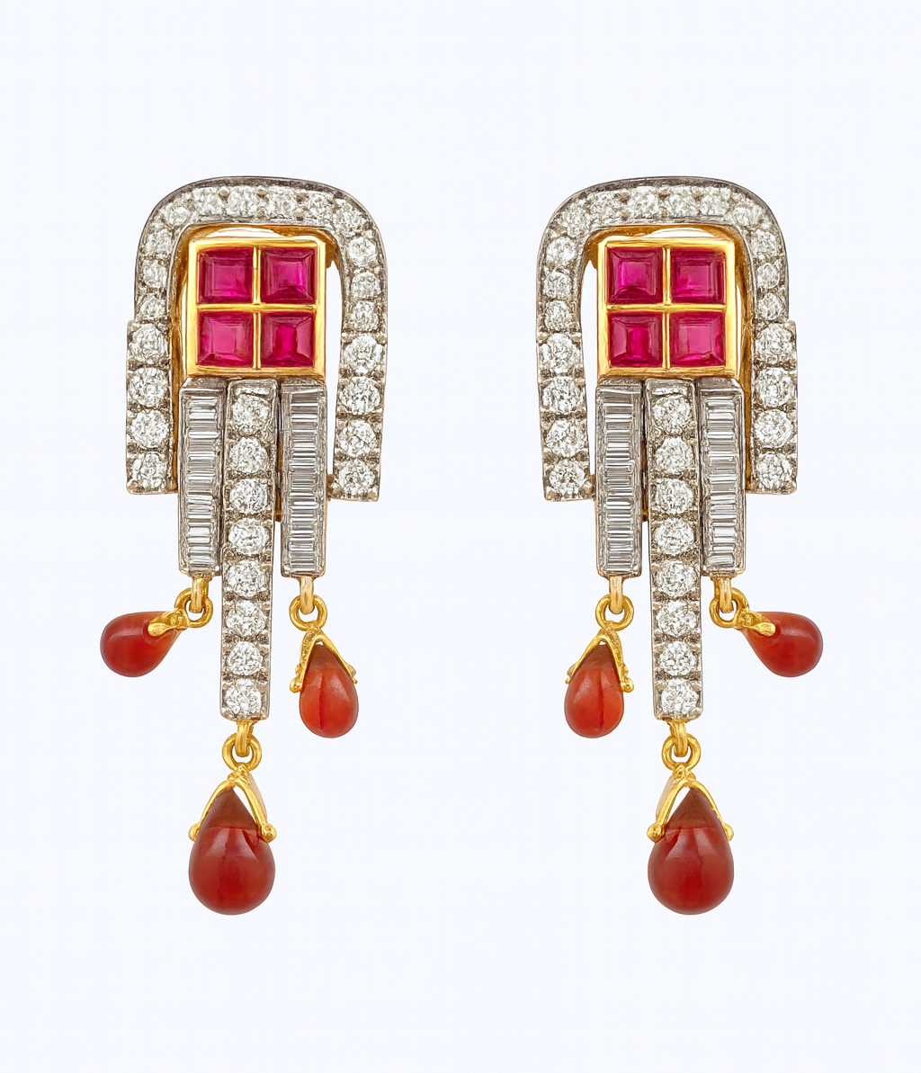 Beautiful 18 Kt Gold  Natural Diamond Earing